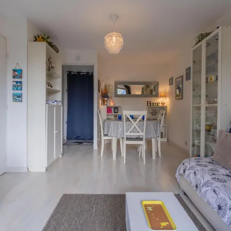 Les Sylvestres-5 By Interhome Appartement