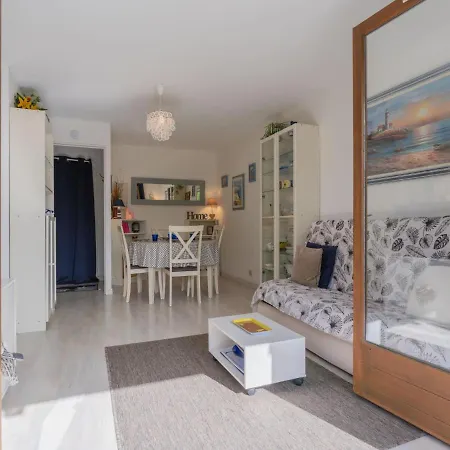 Appartement Les Sylvestres-5 By Interhome Cabourg