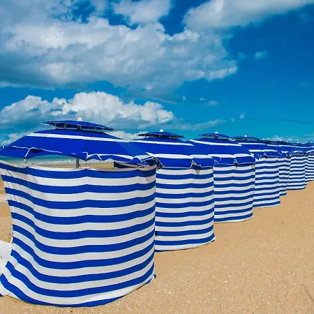 Appartement Les Sylvestres-5 By Interhome Cabourg