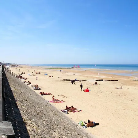 Les Sylvestres-5 By Interhome アパート *